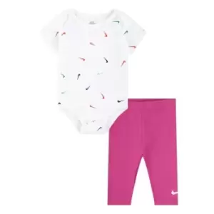 Image of Nike AOP Bdy Leg Set Bb32 - Pink