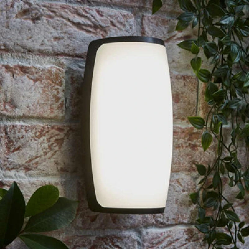 Image of ValueLights ValueLights Jonny Curved Matte Black IP54 LED Outdoor Wall Light Black One Size Unisex 5016529274568