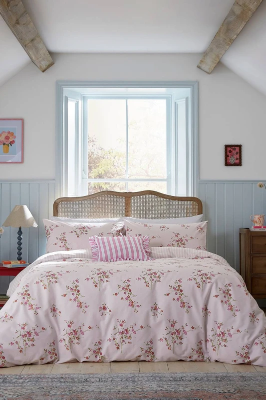 Image of Helena Springfield 'Blossom Print' Cotton Duvet Cover Set in Pink Size: Single Pink Unisex Single
