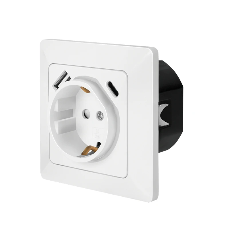 Image of LogiLink PA0253 socket-outlet CEE 7/3 + USB White