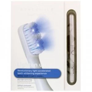 Image of Stylsmile Lighten Up Teeth Whitening Kit