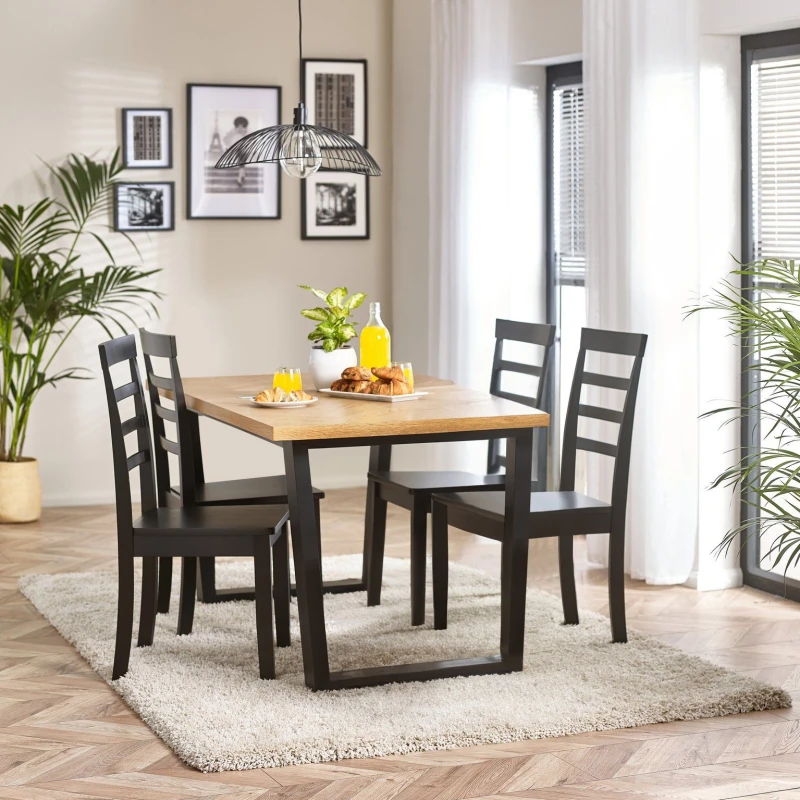 Image of FurnitureboxUK FurnitureboxUK Cotswold Wooden Dining Table & 4 Whitby Black Dining Chairs in Light Oak Size: Medium Light Oak Medium Unisex 50606611