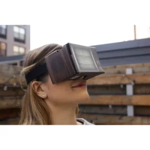 Image of Kikkerland Retro TV VR Glasses