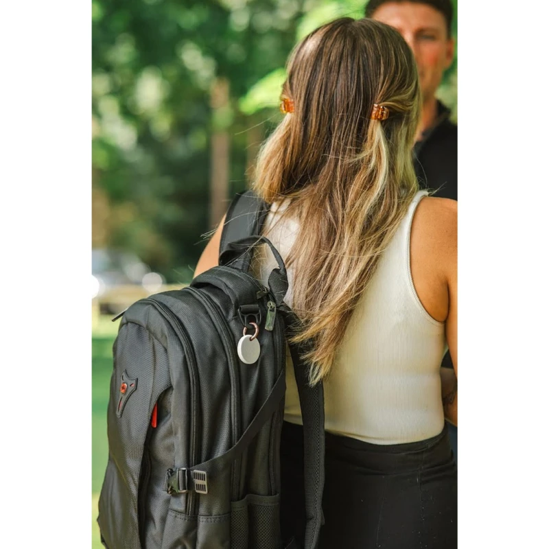 Image of Wenger/SwissGear Sidebar & Chipolo POP (W) Bundle