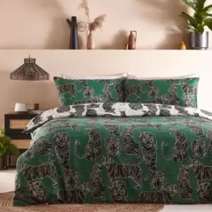 Image of furn. Wildcat Duvet Cover Set Jungle Green Green