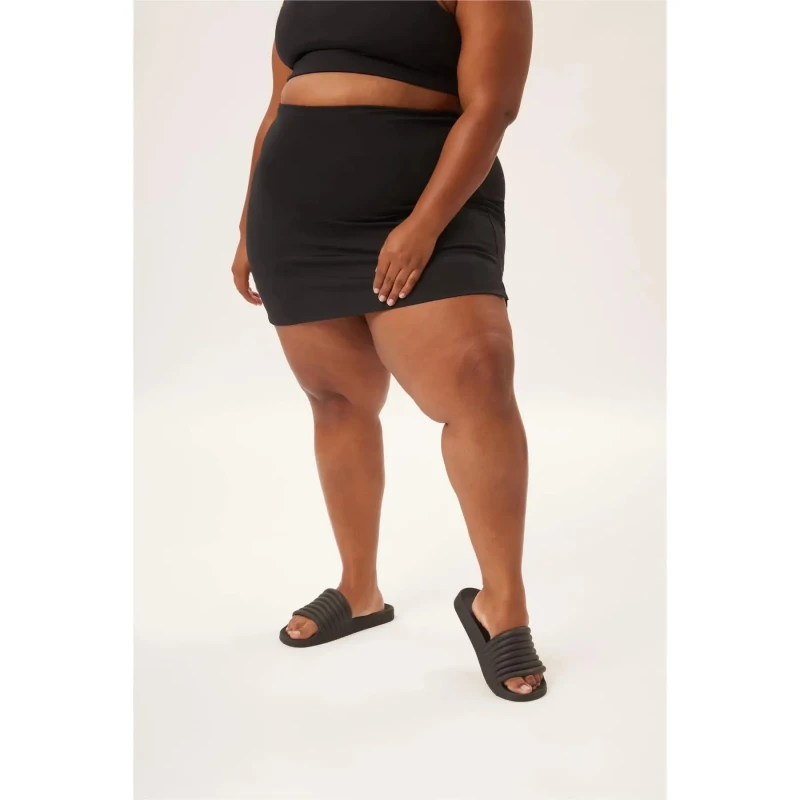 Image of Girlfriend Collective Womens skirt-short Girlfriend Collective High-Rise Noir Female M