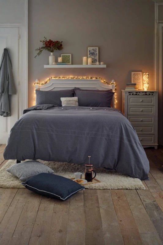 Image of Deyongs Deyongs Southwick Melange Look Housewife Pillowcase Pair - Smooth & Soft in Navy Size: Standard Pillow Case Navy Standard Pillow Case Unisex