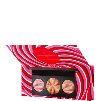 Image of MAC Step Bright Up Extra Dimension - Medium/ Deep