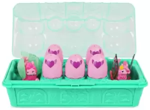 Image of Hatchimals Llama Family Egg Carton Playset