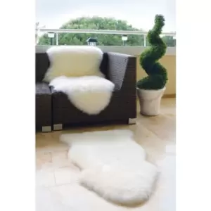 Image of SheepSkins Hug Natural 67cm x 95cm Rectangle - Ivory