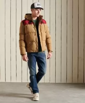 Image of Superdry Mens Quilted Everest Jacket Green / Canyon Beige - Size: XL