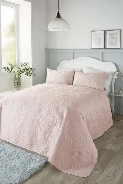 Image of Serene 'Luana' Floral Pinsonic Microfibre Warm And Cosy Bedspread Rose