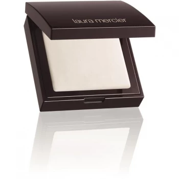 Image of Laura Mercier Secret Blurring Powder - 1