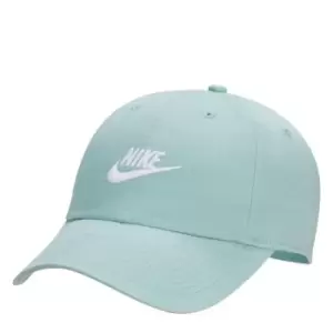Image of Nike Sportswear Heritage86 Futura Washed Hat - Green
