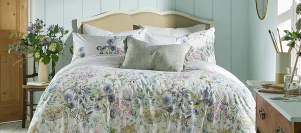 Image of Voyage Maison Morning Chorus Duvet Set, Double, White