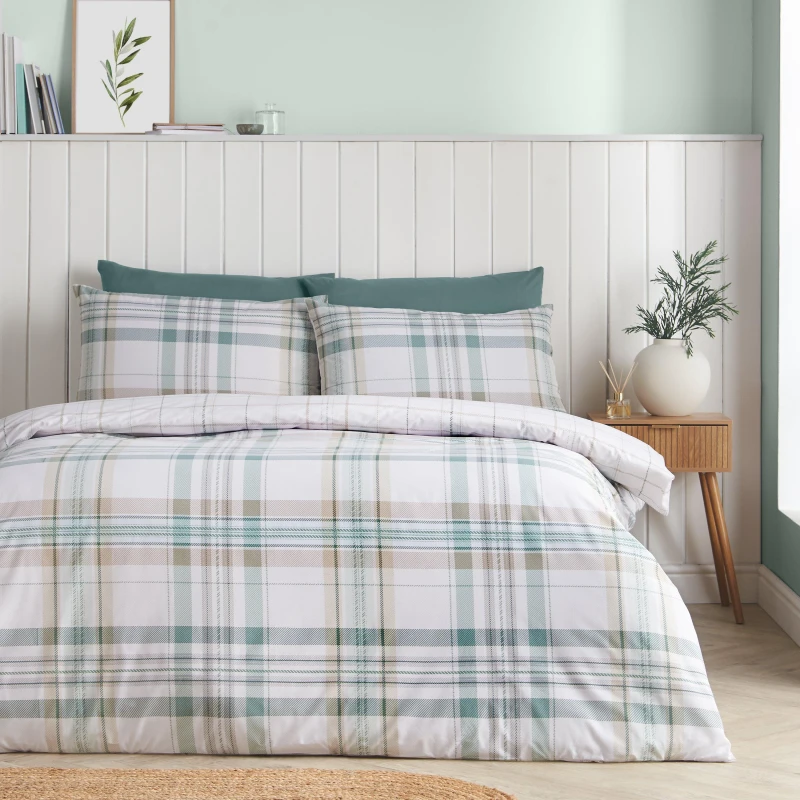 Image of Catherine Lansfield Cartmel Check Duvet Cover Bedding Set Green