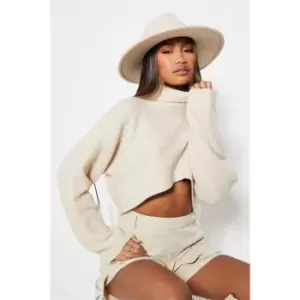 Image of I Saw It First Cosy Recyled Turtle Neck Asymetric Hem Cropped Jumper - White