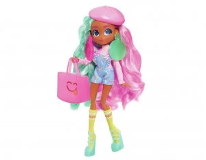 Image of Hairdorables Hairmazing Fashion Doll Dee Dee