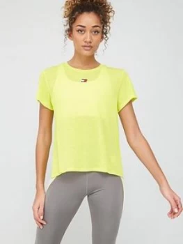 Image of Tommy Hilfiger Performance Lbr Top - Yellow