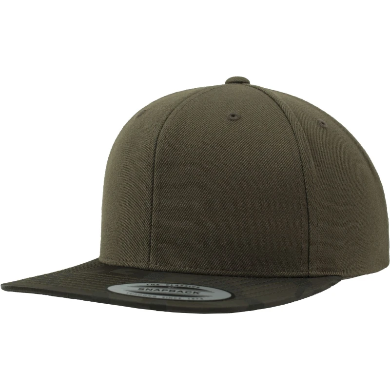 Image of Flexfit Flexfit Camo Visor Snapback Cap in Olive Olive One Size Unisex 5057080689637