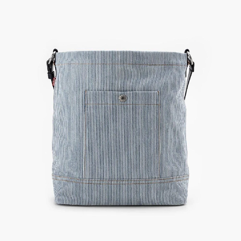 Image of Levis Levis Heritge Bkt Bg On The Road Agn female One Size