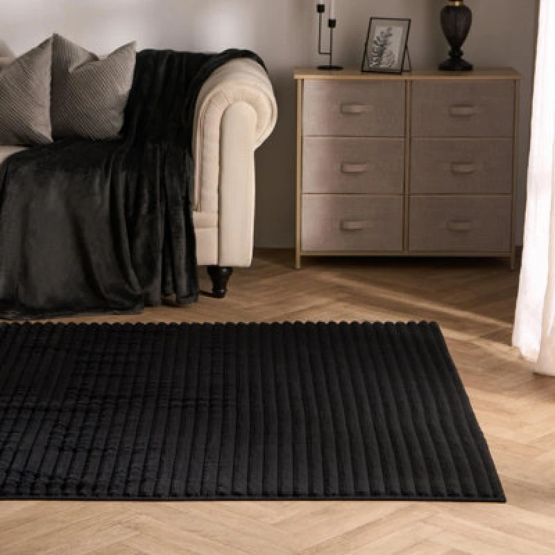 Image of OHS OHS Faux Fur Rug Ribbed Mat Luxury Carpet Anti Slip Runner in Black Size: 160cm x 230cm Black 160cm x 230cm Unisex 5027434231614