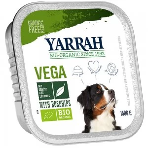 Image of Yarrah Organic Vegetarian Chunks with Rosehip Cat Food 24 x 150g