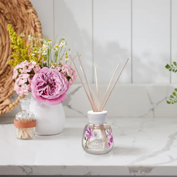 Image of Yankee Candle Wild Orchid Scented Candle 310g