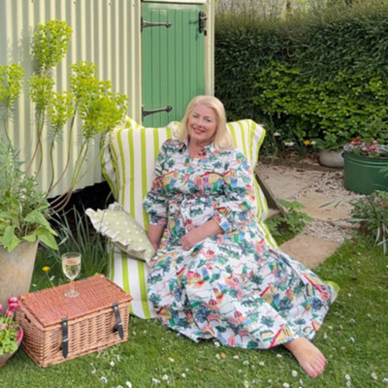 Image of rucomfy Beanbags Rucomfy Adults Squarbie Bean Bag - Indoor Or Outdoor Bean Bag Lounger Chair Olive Striped Print