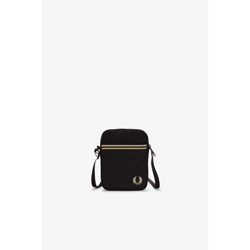 Image of Fred Perry Fred Tape SideBag Sn63 Blk/Gld 102 male One Size