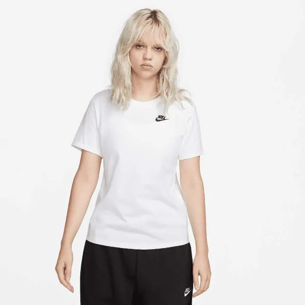 Image of Nike W Club T-Shirt, White/(black)