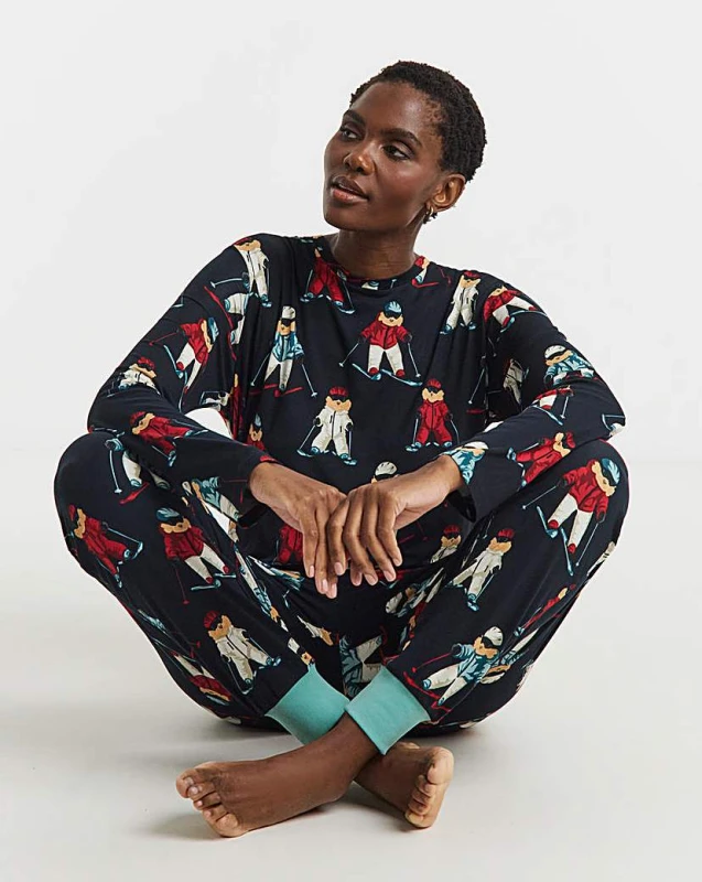 Image of Chelsea Peers Chelsea Peers Family PJ Set - Womens DOG Print - Chelsea Peers - Size: 26 DOG Print Female 26 NH49609