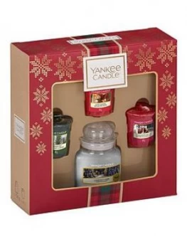 Image of Yankee Candle Christmas Gift Set 3 Votive and Small Jar Scented Candle 275g
