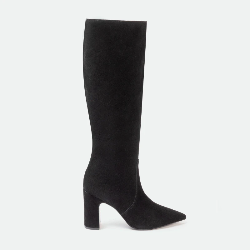Image of I Saw It First Knee-High Suede Boots Woman Black female 3 (36)