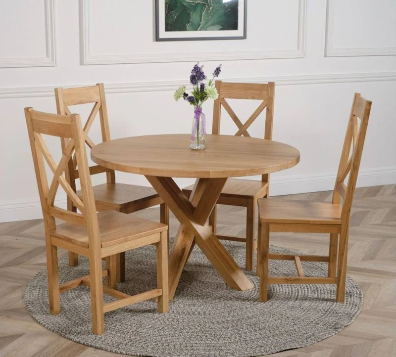 Image of Thats Furniture Oregon Round Oak Dining Table & 4 Berkeley Chairs in Brown Brown Unisex
