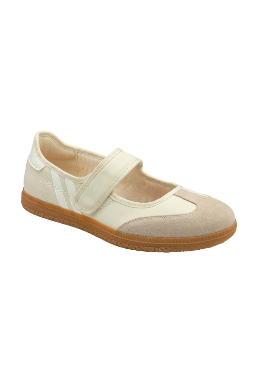 Image of Ravel Womens 'Ferren' Flat Mary-Jane Shoes in Off-White Size: 7 Off-White Female 7