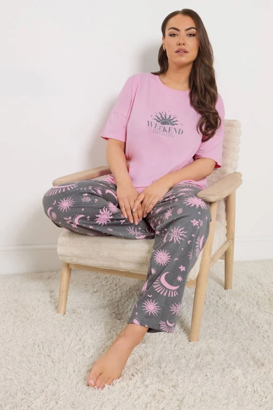 Image of Yours Womens 'Weekend Dreaming' Pyjama Set Size: 34-36 Multicolor Female 34-36
