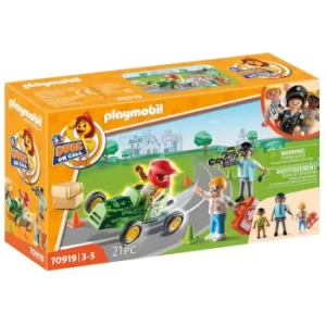 Image of Playmobil D.O.C.- Ambulance Action: Help the Racing Driver (70919)
