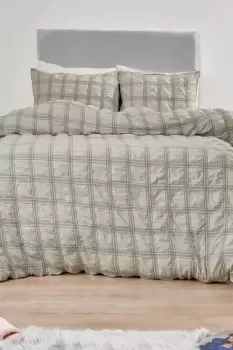 Image of Check Seersucker Duvet Cover with Pillowcase Set