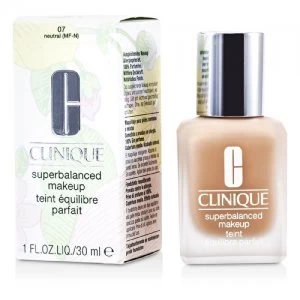 Image of Clinique Superbalanced Makeup 06 Linen 30ml