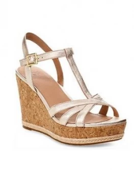 Image of Ugg Melissa Wedge Sandal - Gold