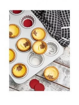 Image of Wham Aluminium 12 Mini Flan Tin