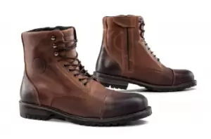 Image of Falco Gordon Brown 42