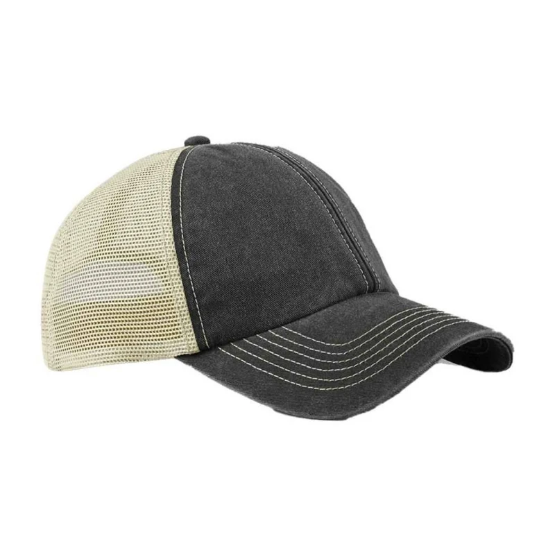 Image of Beechfield Beechfield Men Vintage 6 Panel Trucker Cap in Black One Size Male 5063693934477