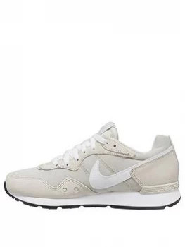 Image of Nike Venture Runner, Beige/White, Size 5, Women