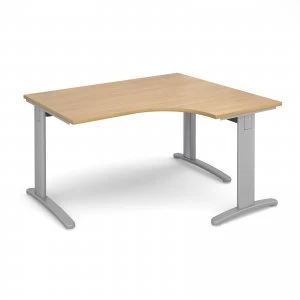 Image of TR10 Deluxe Right Hand Ergonomic Desk 1400mm - Silver Frame Oak Top