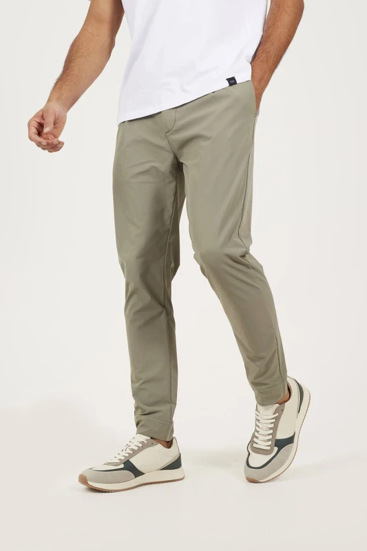 Image of Brave Soul Mens Elasticated Waist Chino Style Trousers in Pale Green Size: Medium Pale Green Male M