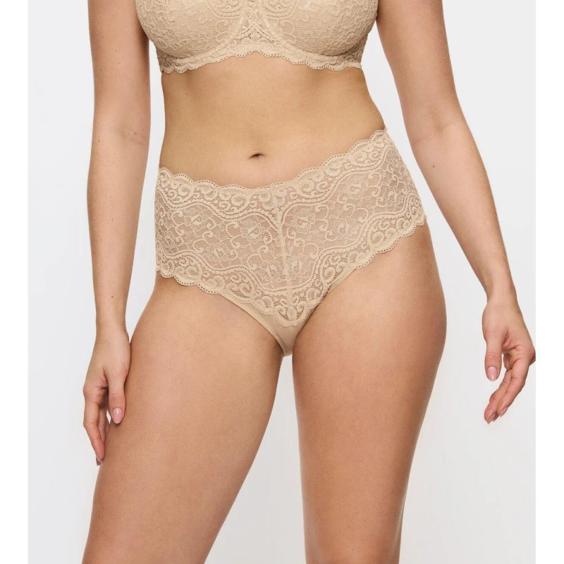 Image of Triumph Triumph Maxi Brief Skin 0026 female 12 (M)