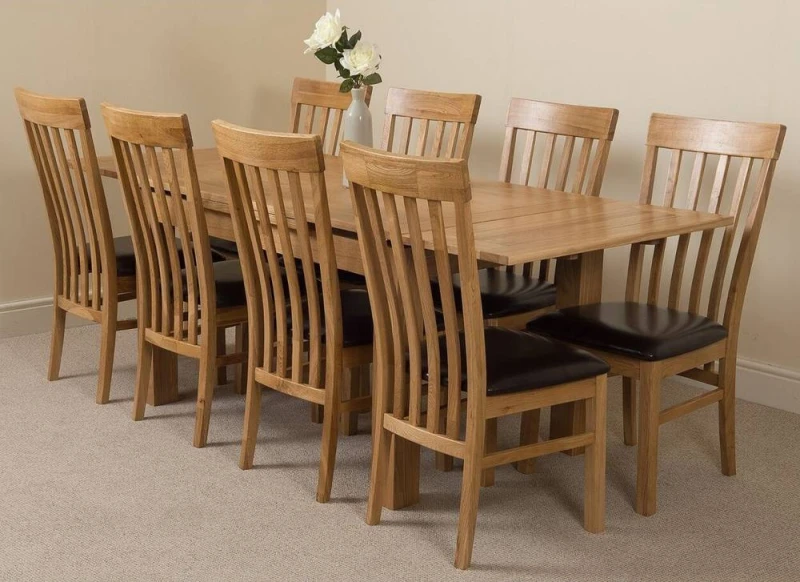 Image of Thats Furniture Richmond 140-220cm Oak Extending Dining Table & 8 Harvard Chairs in Brown Brown Unisex