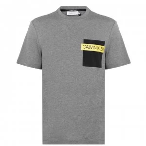 Image of CALVIN KLEIN Nylon Pocket T Shirt - Grey P4A